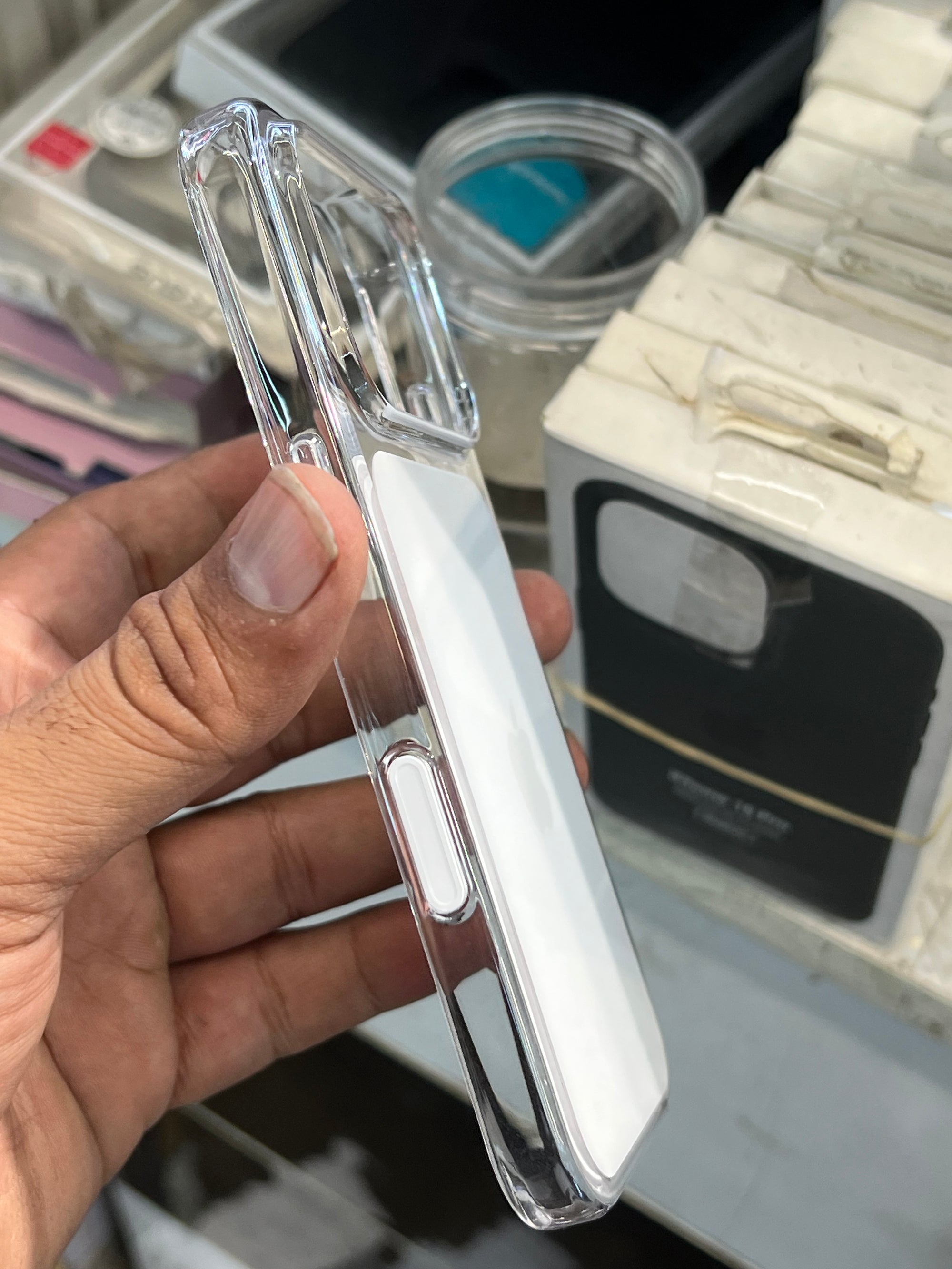 Og case with magsafe camera sensor button 17 pro