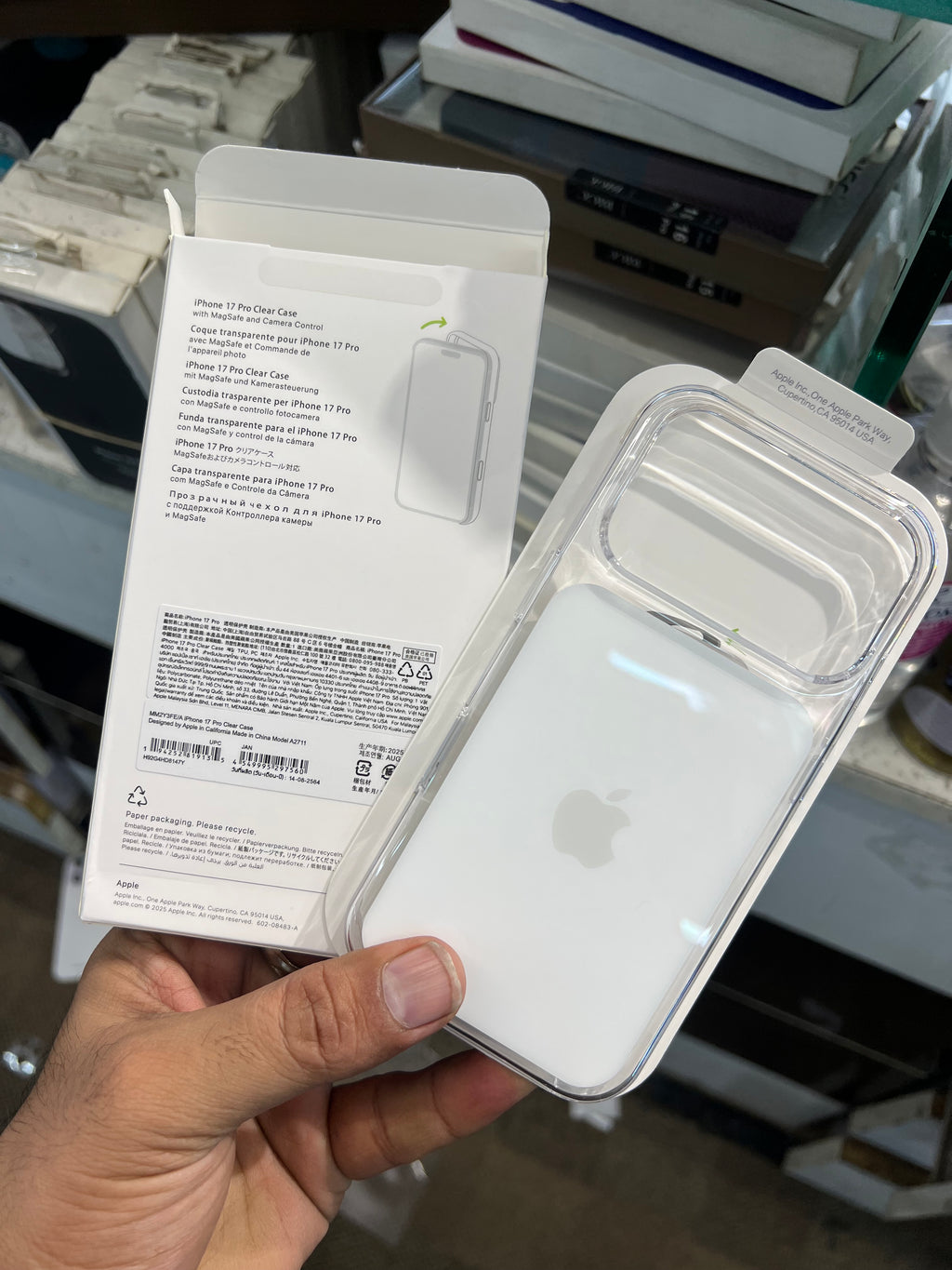 I phone 17 pro max original sensor button case with anti yellow