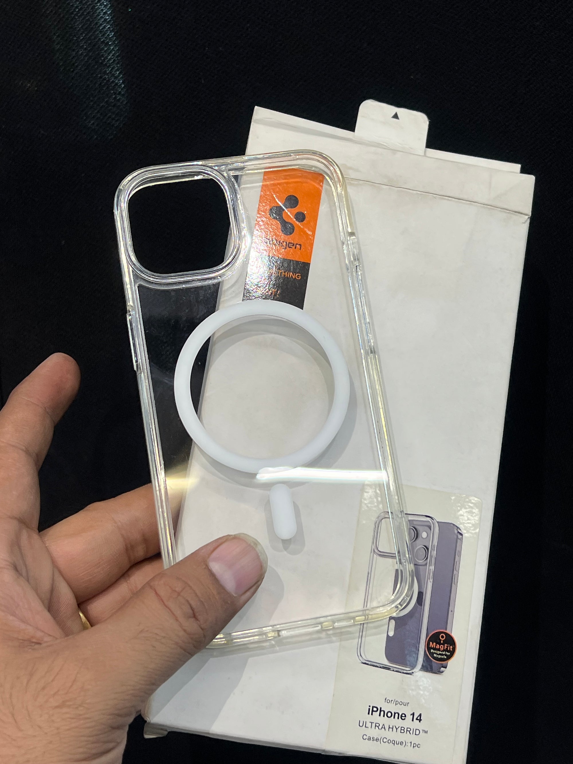 Spigen case magsafe