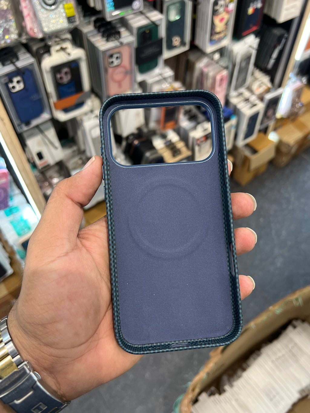 Carbon case with MagSafe for i phone 17 pro